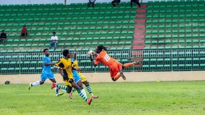 National-Foot 1 reporté : le CF Mounana et Lambaréné AC se neutralisent en amical 